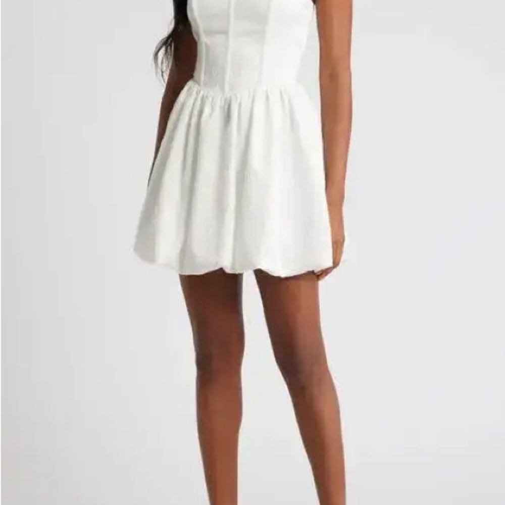 Elegant White All in Favor Strapless Dress